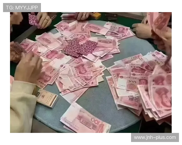 九点遇三公的玩法心得分享帮助玩家优化出牌策略提升整体战绩